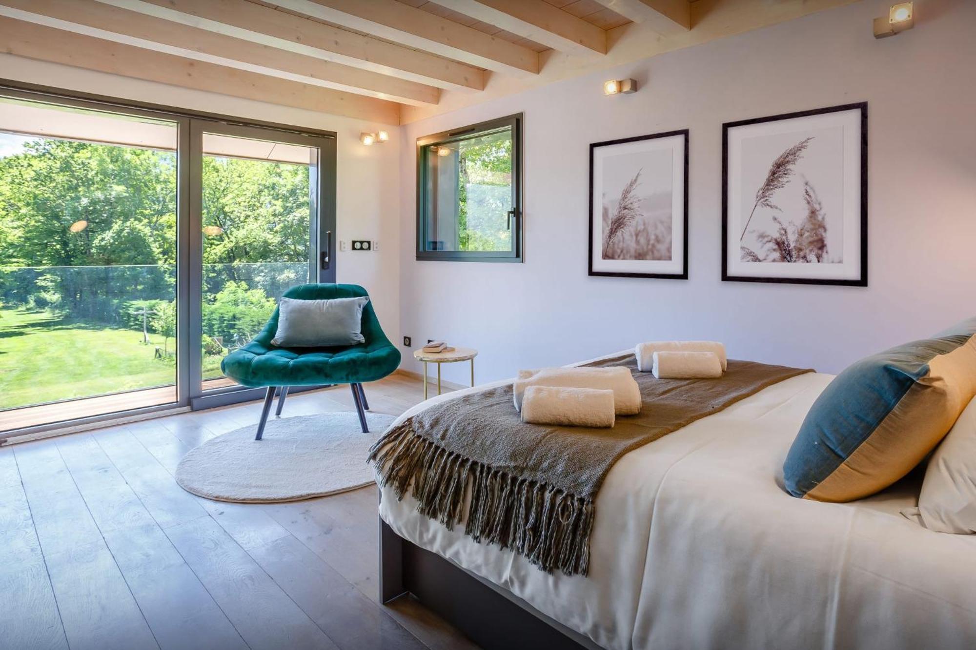 Chalet Lomatika - Ovo Network ดูซาร์ ภายนอก รูปภาพ